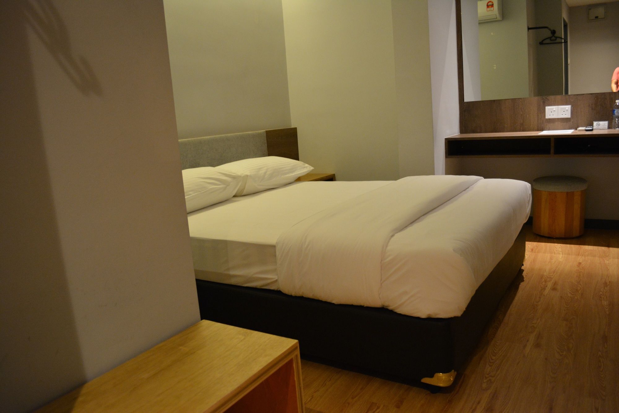 Go Hotel Subang Jaya Exterior photo