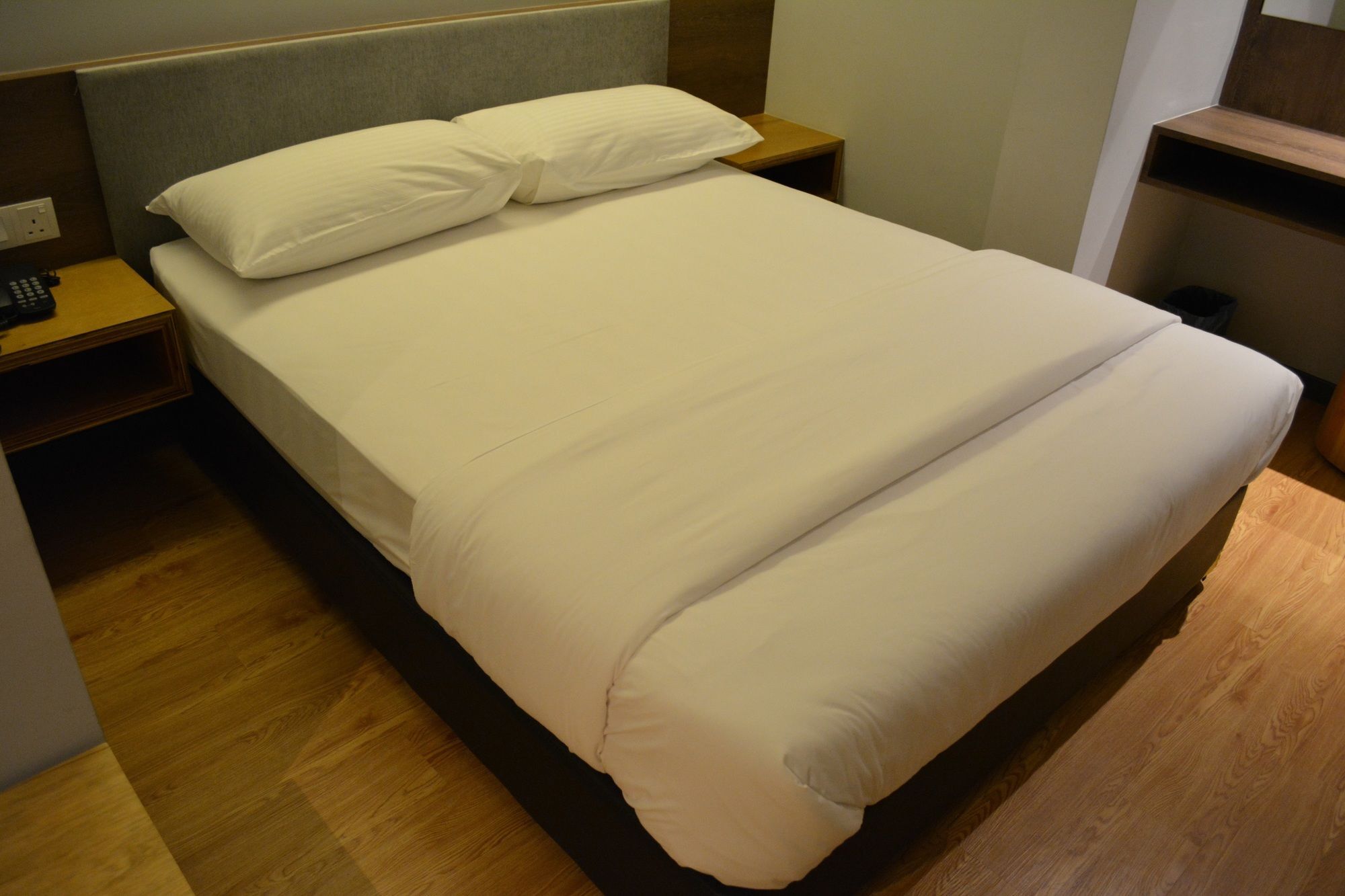 Go Hotel Subang Jaya Exterior photo