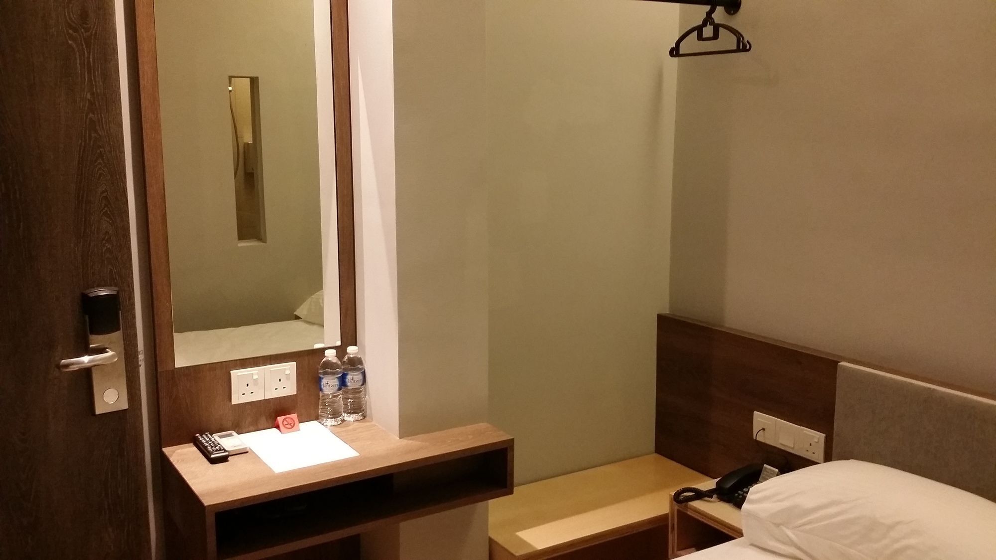 Go Hotel Subang Jaya Exterior photo