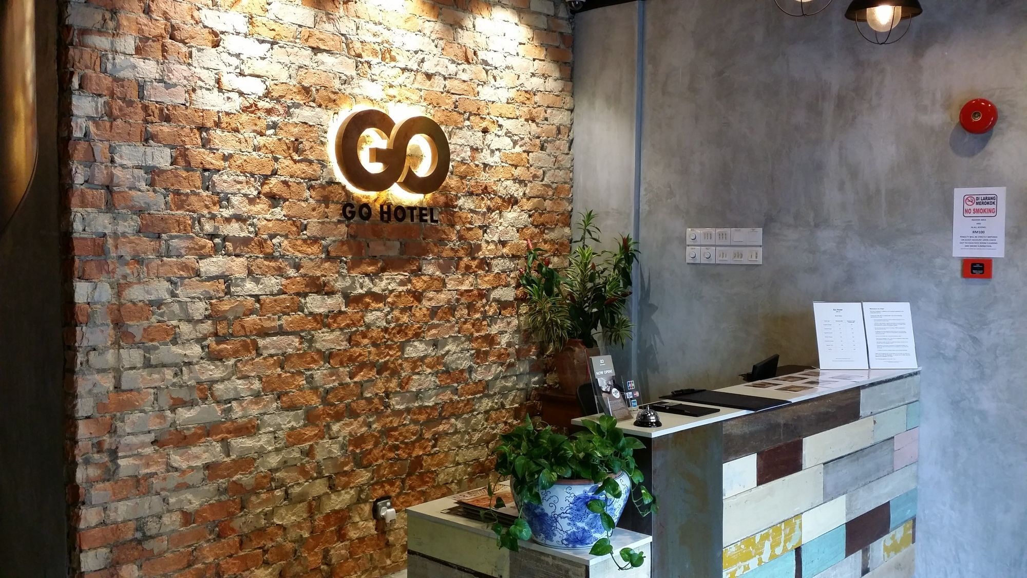 Go Hotel Subang Jaya Exterior photo